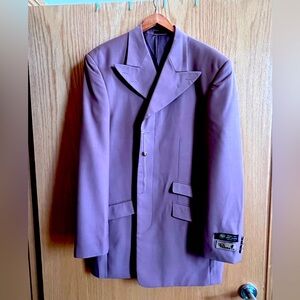 Falcone Suit Jacket; 44L, 38 waist, lavender, NWT, small watermark on back.